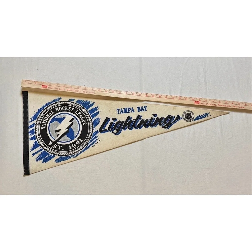 Vintage Tampa Bay‎ Lightning NHL Pennant Est. 1991 Team Logo hockey